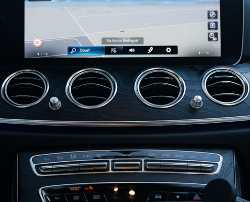 NCC Milano: Mercedes E 5 posti