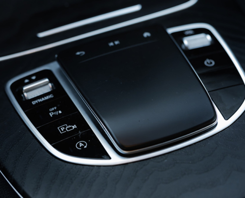 NCC Milano: Mercedes E 5 posti
