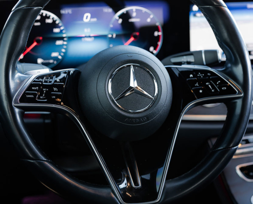 NCC Milano: Mercedes E 5 posti